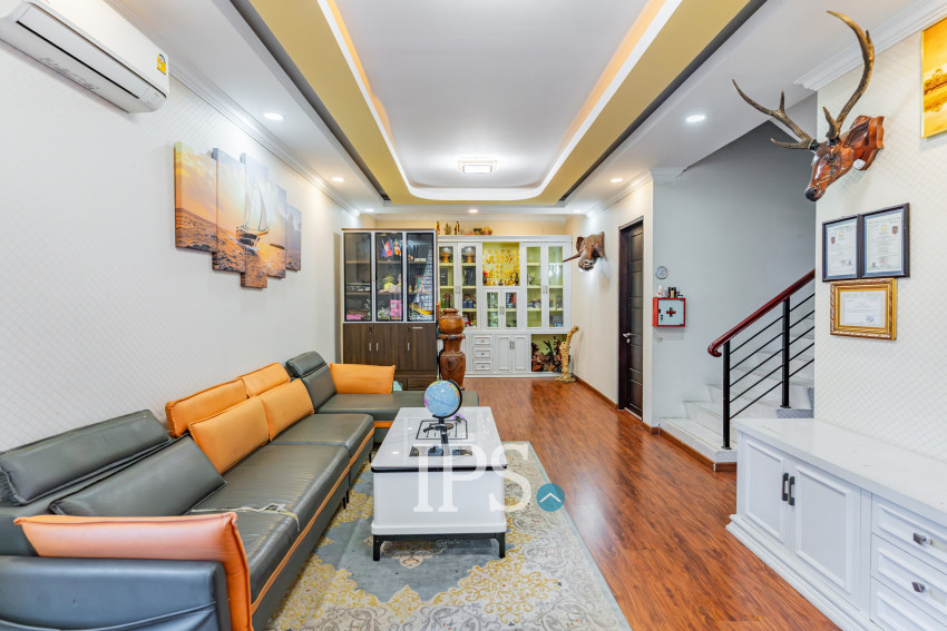 4 Bedroom Villa For Rent - Chip Mong Grand Phnom Penh, Kmuonh, Phnom Penh