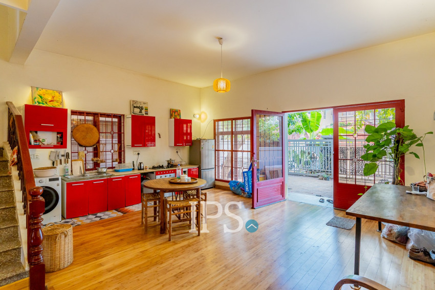 4 Bedroom Twin Villa For Sale - Borey Sopheak Mongkul, Chroy Changvar, Phnom Penh