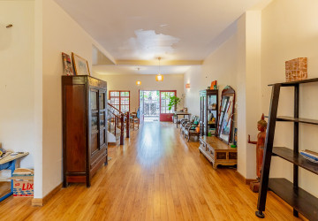 4 Bedroom Twin Villa For Sale - Borey Sopheak Mongkul, Chroy Changvar, Phnom Penh thumbnail