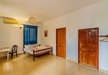 4 Bedroom Twin Villa For Sale - Borey Sopheak Mongkul, Chroy Changvar, Phnom Penh thumbnail