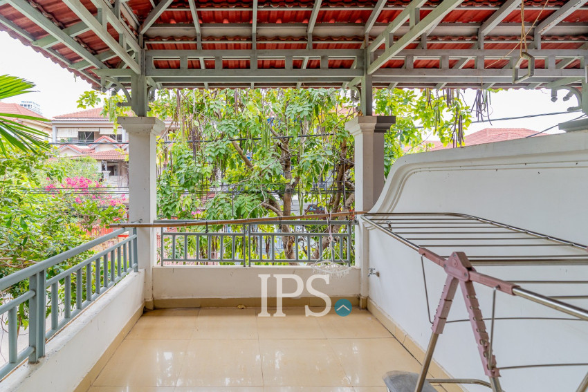 4 Bedroom Twin Villa For Sale - Borey Sopheak Mongkul, Chroy Changvar, Phnom Penh