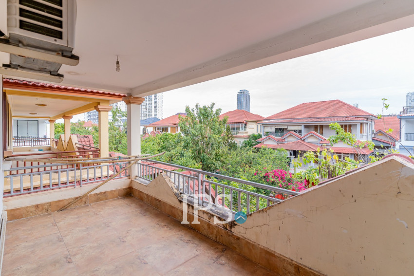 4 Bedroom Twin Villa For Sale - Borey Sopheak Mongkul, Chroy Changvar, Phnom Penh