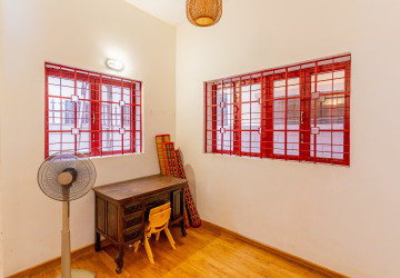 4 Bedroom Twin Villa For Rent - Borey Sopheak Mongkul, Chroy Changvar, Phnom Penh thumbnail