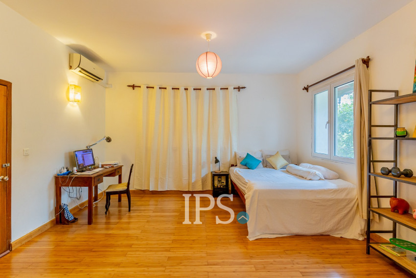 4 Bedroom Twin Villa For Rent - Borey Sopheak Mongkul, Chroy Changvar, Phnom Penh