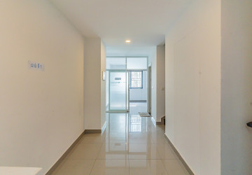 4 Bedroom Shophouse For Rent - Borey Chip Mong 271, Khan Meanchey, Phnom Penh thumbnail