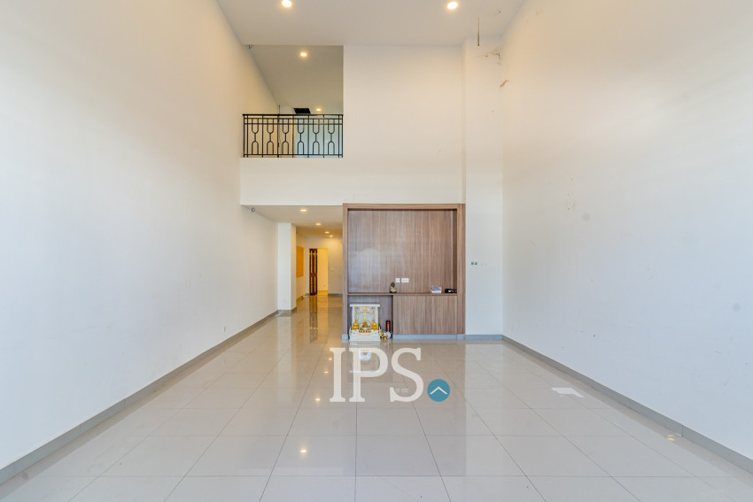 4 Bedroom Shophouse For Rent - Borey Chip Mong 271, Khan Meanchey, Phnom Penh