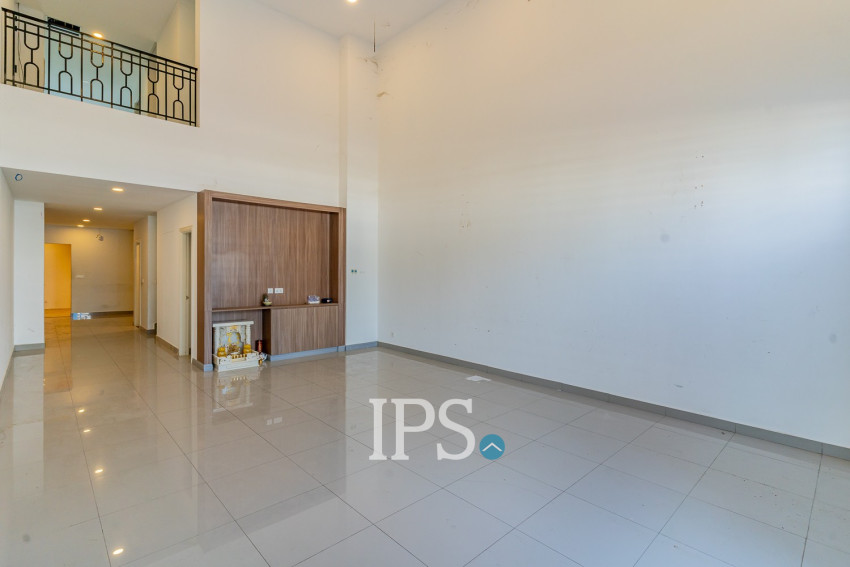 4 Bedroom Shophouse For Rent - Borey Chip Mong 271, Khan Meanchey, Phnom Penh