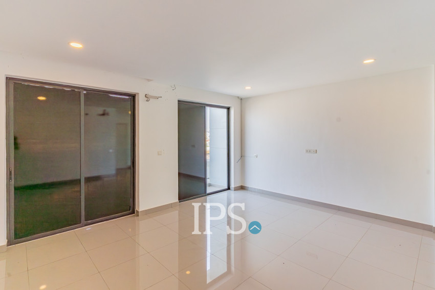 4 Bedroom Shophouse For Rent - Borey Chip Mong 271, Khan Meanchey, Phnom Penh