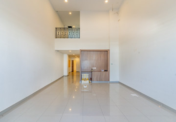 4 Bedroom Shophouse For Rent - Borey Chip Mong 271, Khan Meanchey, Phnom Penh thumbnail