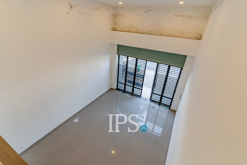 4 Bedroom Shophouse For Rent - Borey Chip Mong 271, Khan Meanchey, Phnom Penh