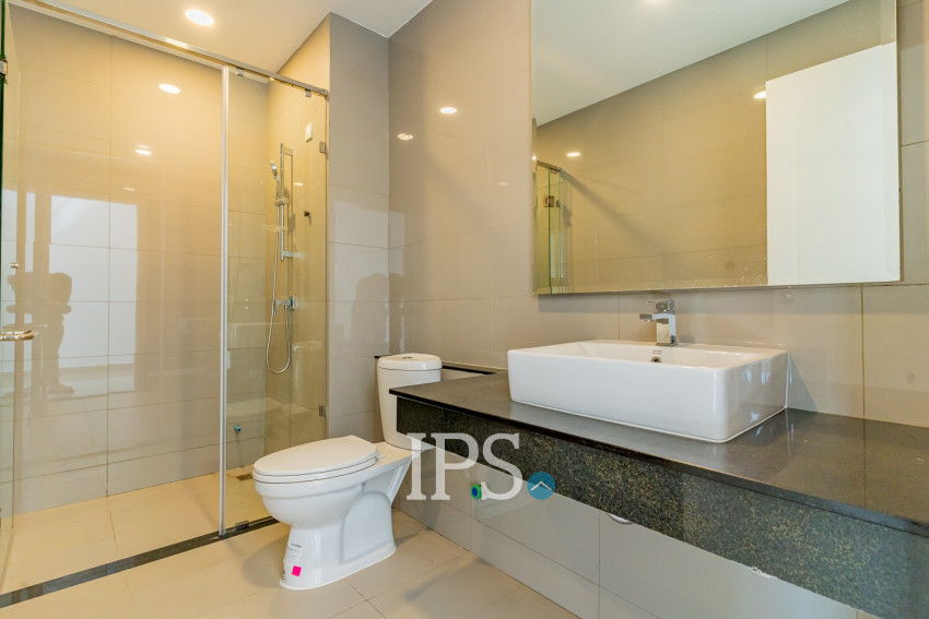 4 Bedroom Shophouse For Rent - Borey Chip Mong 271, Khan Meanchey, Phnom Penh