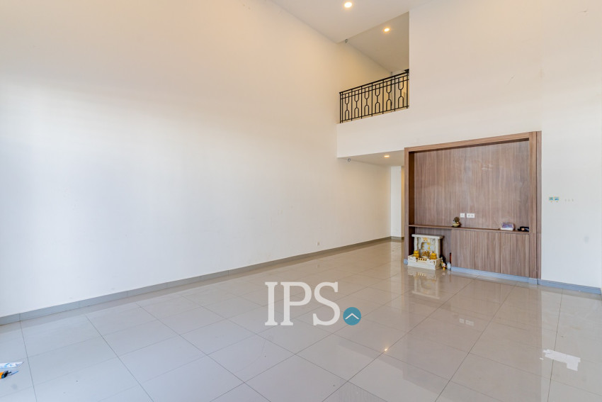 4 Bedroom Shophouse For Rent - Borey Chip Mong 271, Khan Meanchey, Phnom Penh