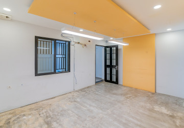 4 Bedroom Shophouse For Rent - Borey Chip Mong 271, Khan Meanchey, Phnom Penh thumbnail