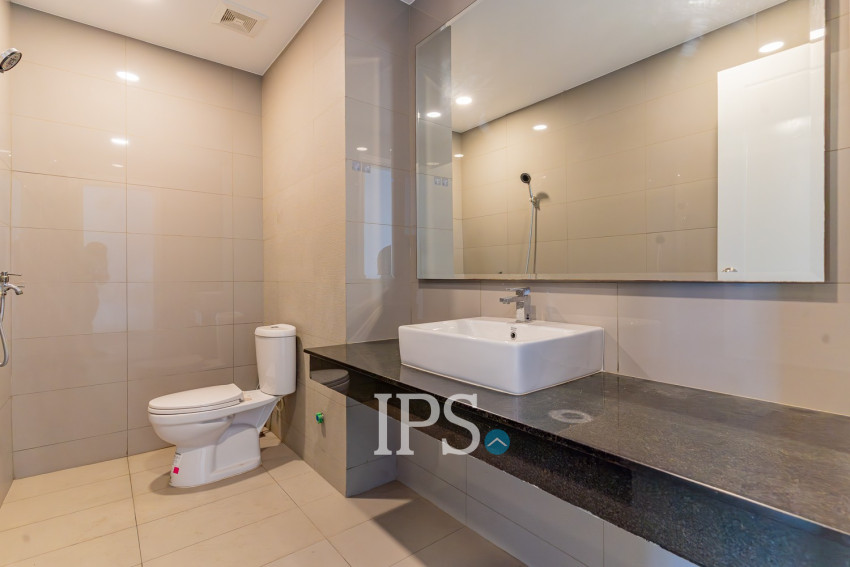 4 Bedroom Shophouse For Rent - Borey Chip Mong 271, Khan Meanchey, Phnom Penh