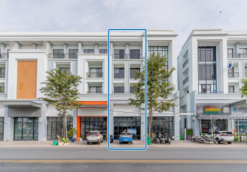 4 Bedroom Shophouse For Rent - Borey Chip Mong 271, Khan Meanchey, Phnom Penh thumbnail