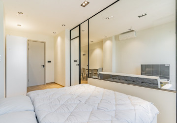 1 Bedroom Condo For Rent - Time Square 5, Boeung Keng Kang 1, Phnom Penh thumbnail