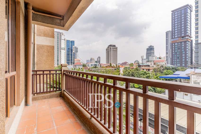 3 Bedroom Serviced Apartment For Rent - BKK1, Phnom Penh