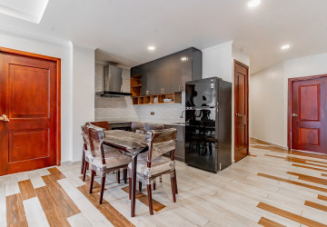 3 Bedroom Serviced Apartment For Rent - BKK1, Phnom Penh thumbnail