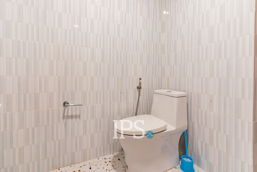 3 Bedroom Serviced Apartment For Rent - BKK1, Phnom Penh