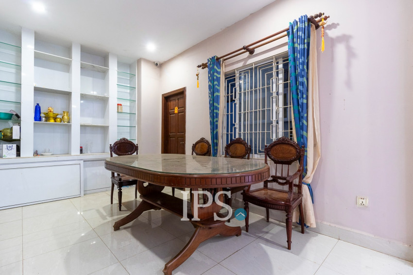 6 Bedroom Shophouse For Rent - Svay Dangkum, Siem Reap