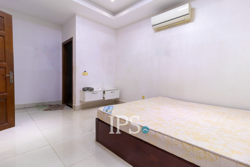 6 Bedroom Shophouse For Rent - Svay Dangkum, Siem Reap