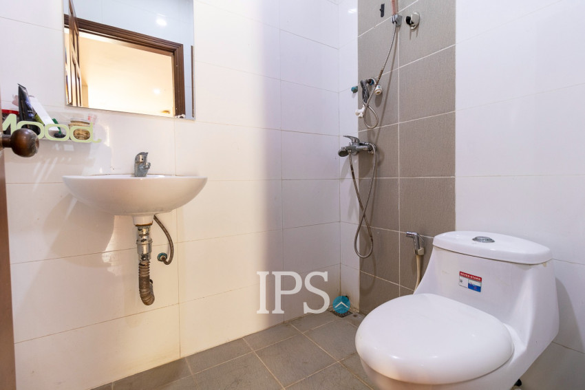 6 Bedroom Shophouse For Rent - Svay Dangkum, Siem Reap