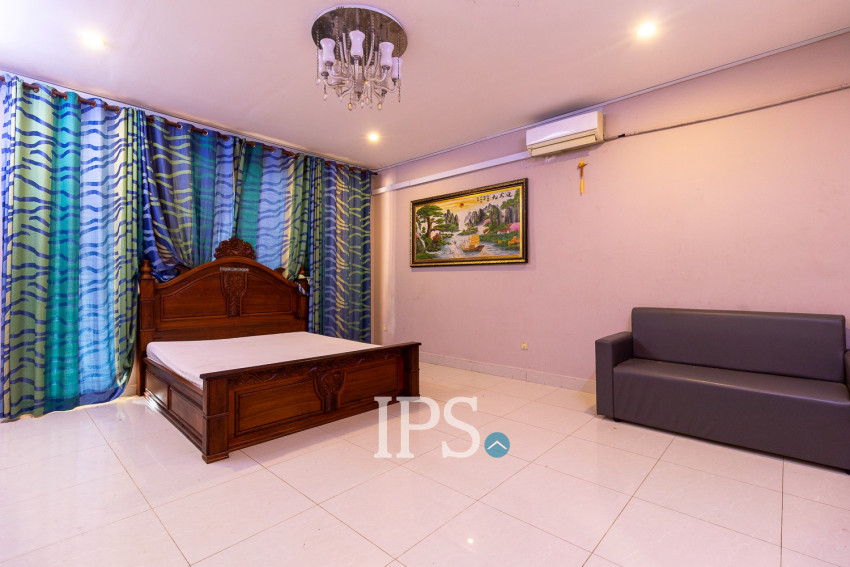 6 Bedroom Shophouse For Rent - Svay Dangkum, Siem Reap