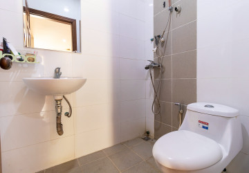 6 Bedroom Shophouse For Rent - Svay Dangkum, Siem Reap thumbnail