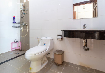 6 Bedroom Shophouse For Rent - Svay Dangkum, Siem Reap thumbnail