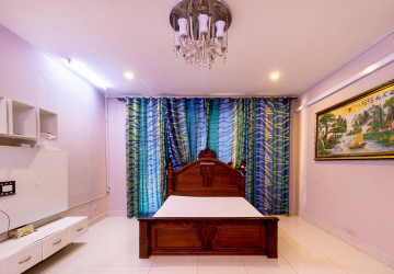 6 Bedroom Shophouse For Rent - Svay Dangkum, Siem Reap thumbnail