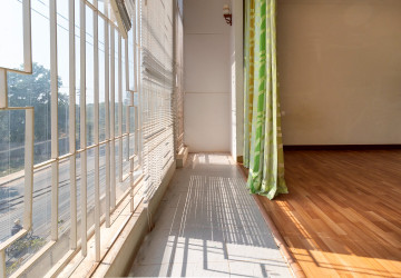 6 Bedroom Shophouse For Rent - Svay Dangkum, Siem Reap thumbnail