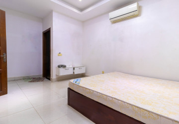 6 Bedroom Shophouse For Rent - Svay Dangkum, Siem Reap thumbnail