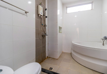 6 Bedroom Shophouse For Rent - Svay Dangkum, Siem Reap thumbnail