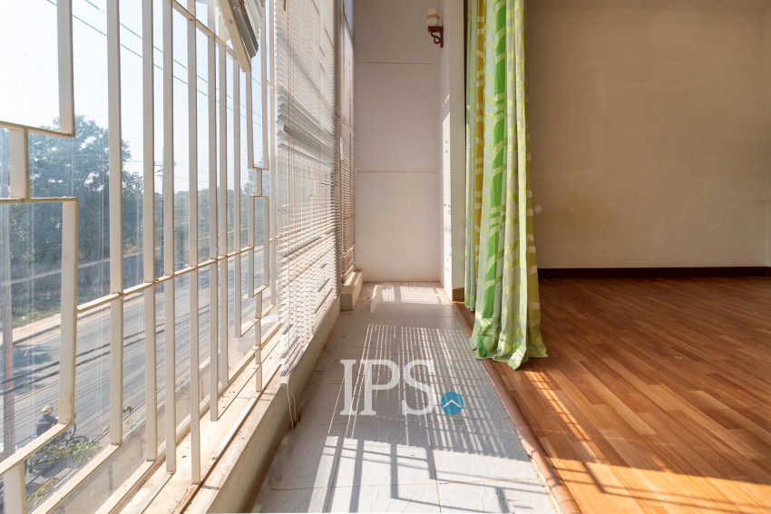 6 Bedroom Shophouse For Rent - Svay Dangkum, Siem Reap