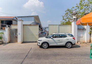 1,600 Sqm Commercial Land For Rent - Chroy Changvar, Phnom Penh thumbnail