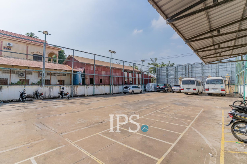 1,600 Sqm Commercial Land For Rent - Chroy Changvar, Phnom Penh