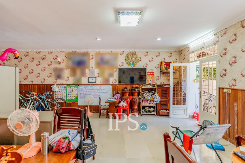 4 Bedroom Twin Villa For Sale - Borey Sopheak Mongkul, Chroy Changvar, Phnom Penh