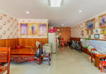 4 Bedroom Twin Villa For Sale - Borey Sopheak Mongkul, Chroy Changvar, Phnom Penh thumbnail