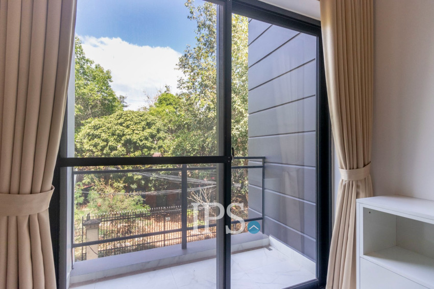 4 Bedroom Flat For Rent - Sala Kamreuk, Siem Reap