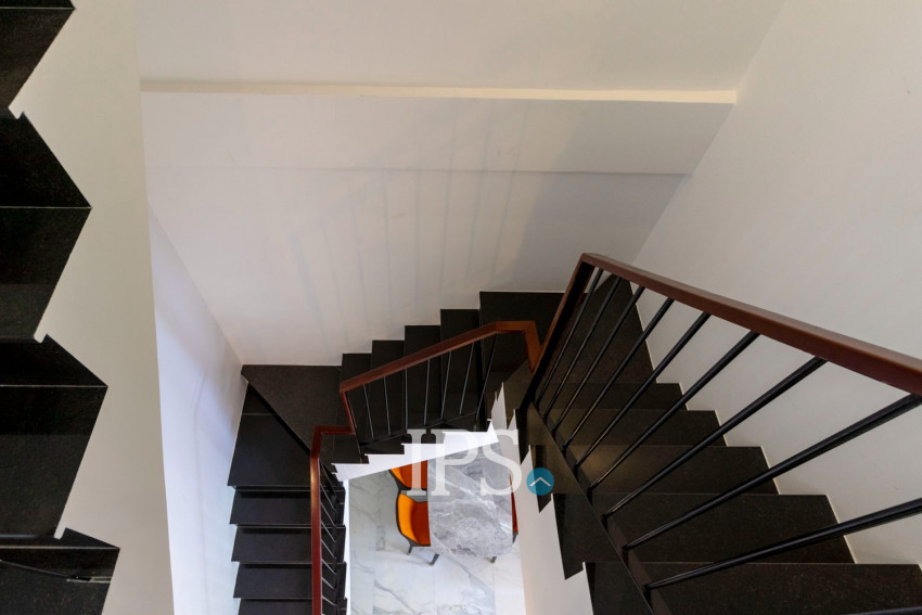 4 Bedroom Flat For Rent - Sala Kamreuk, Siem Reap