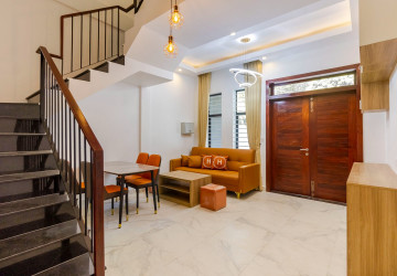 4 Bedroom Flat For Rent - Sala Kamreuk, Siem Reap thumbnail