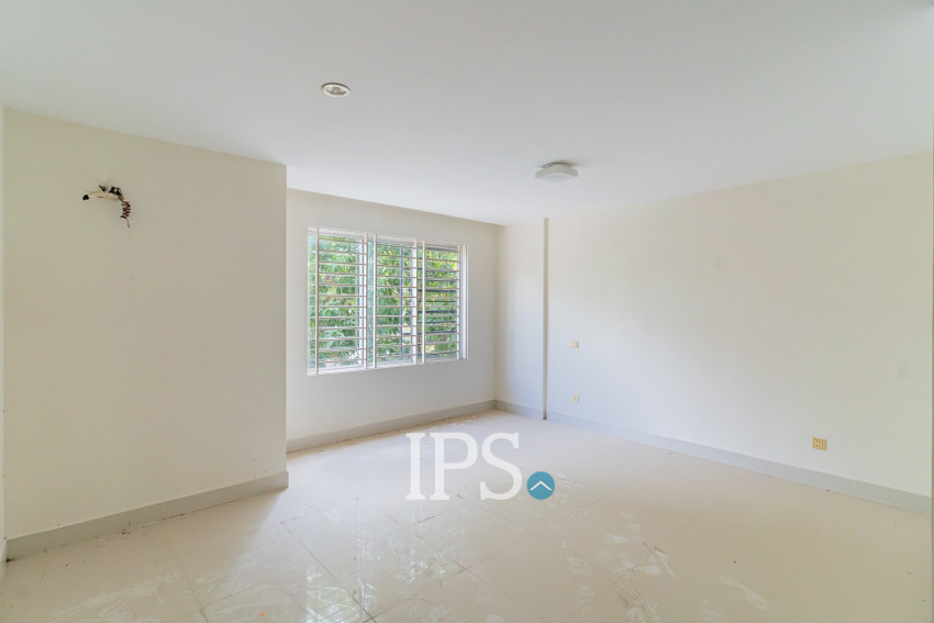 3 Bedroom Linked Villa For Sale - Borey Peng Huoth, Russey Keo, Phnom Penh