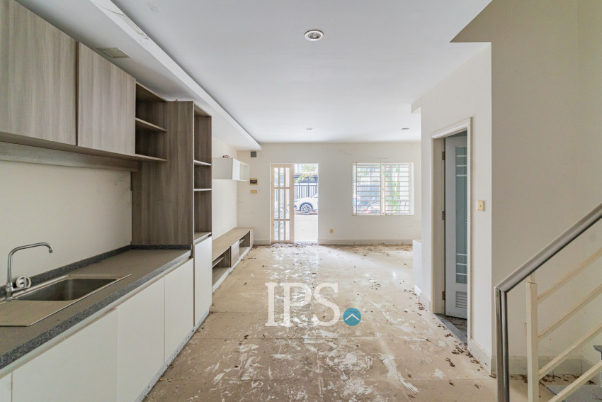 3 Bedroom Linked Villa For Sale - Borey Peng Huoth, Russey Keo, Phnom Penh