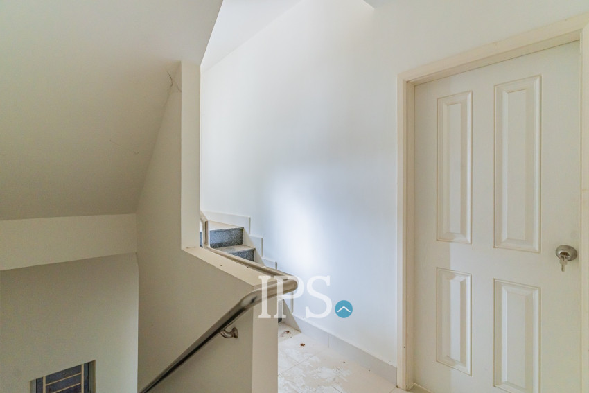 3 Bedroom Linked Villa For Sale - Borey Peng Huoth, Russey Keo, Phnom Penh