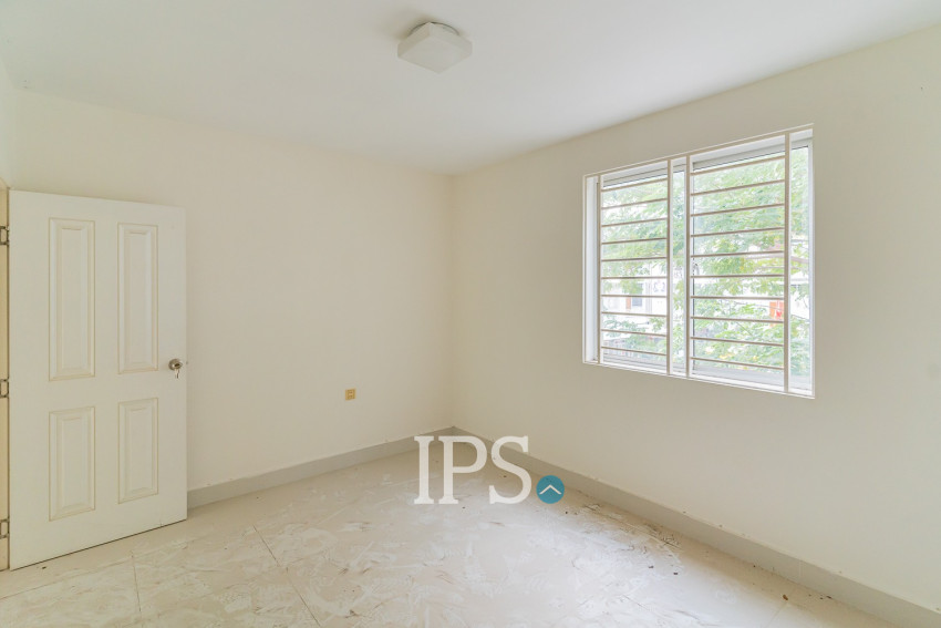 3 Bedroom Linked Villa For Sale - Borey Peng Huoth, Russey Keo, Phnom Penh