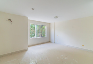 3 Bedroom Linked Villa For Sale - Borey Peng Huoth, Russey Keo, Phnom Penh thumbnail