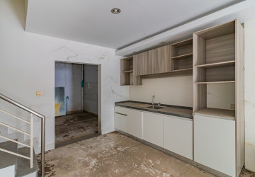 3 Bedroom Linked Villa For Sale - Borey Peng Huoth, Russey Keo, Phnom Penh thumbnail