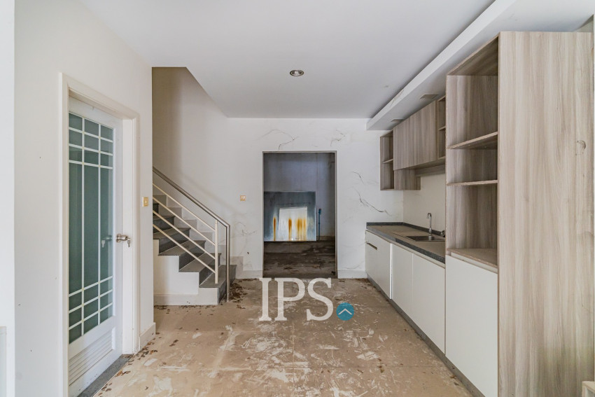 3 Bedroom Linked Villa For Sale - Borey Peng Huoth, Russey Keo, Phnom Penh