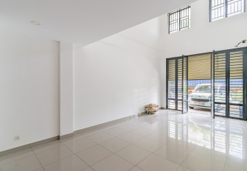 5 Bedroom Shophouse For Sale - Chip Mong Park Land, Sen Sok, Phnom Penh thumbnail