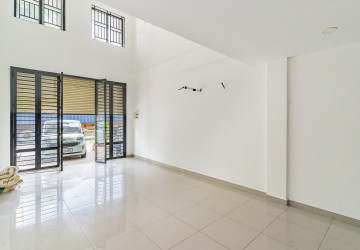 5 Bedroom Shophouse For Sale - Chip Mong Park Land, Sen Sok, Phnom Penh thumbnail